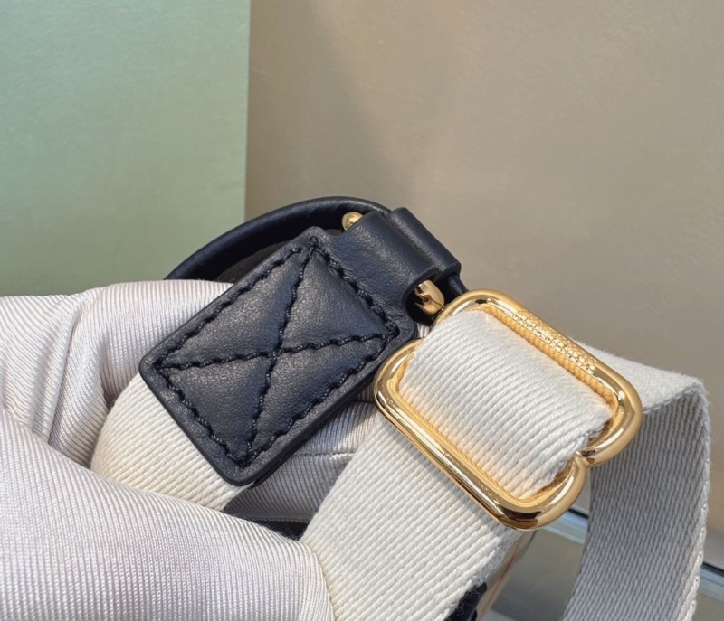 Bv*b*rry top handle bags